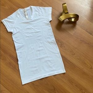 Lululemon Short Sleeve Top
